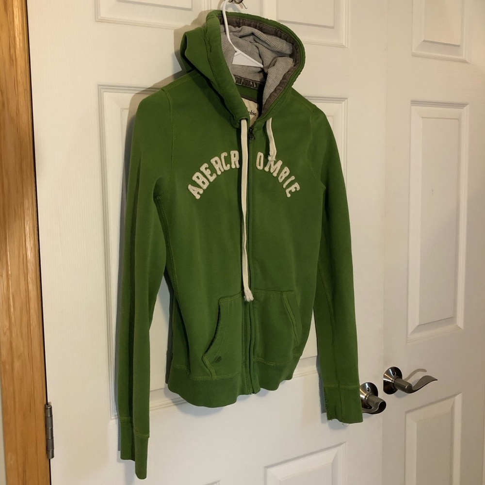 Abercrombie&Fitch zip up🧃